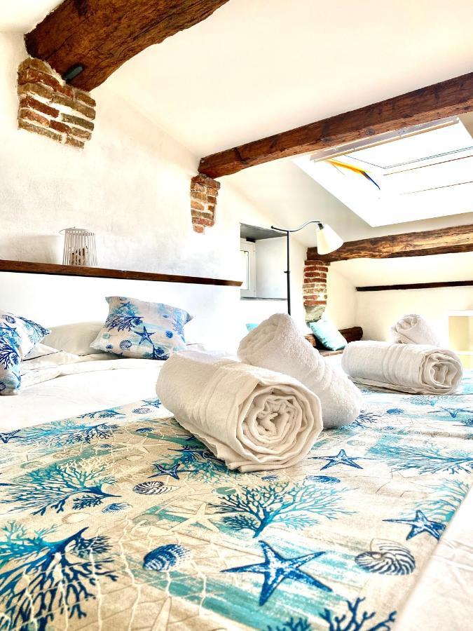 Apartamento Cozy Loft Marina View Savona Exterior foto